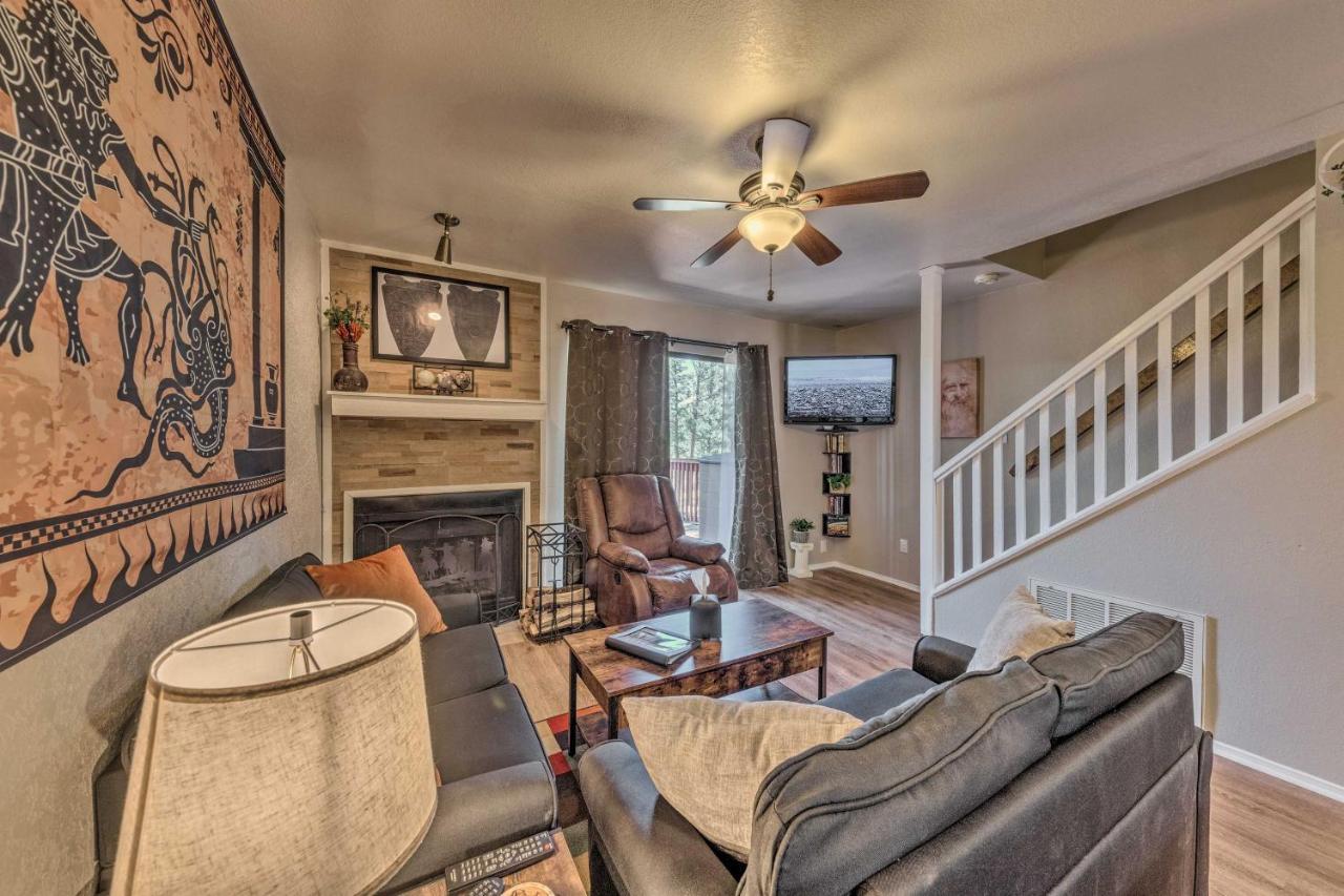 Forested Ruidoso Condo With Deck And Fireplace! エクステリア 写真